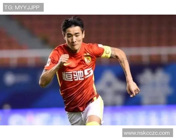 中国足球球星偶像是谁 揭示他们在球迷心中的地位与影响力